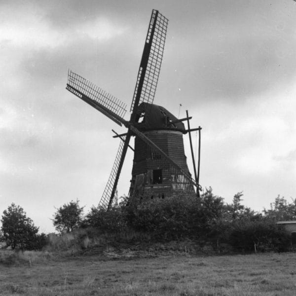 1963 - Molen Hermien vervallen